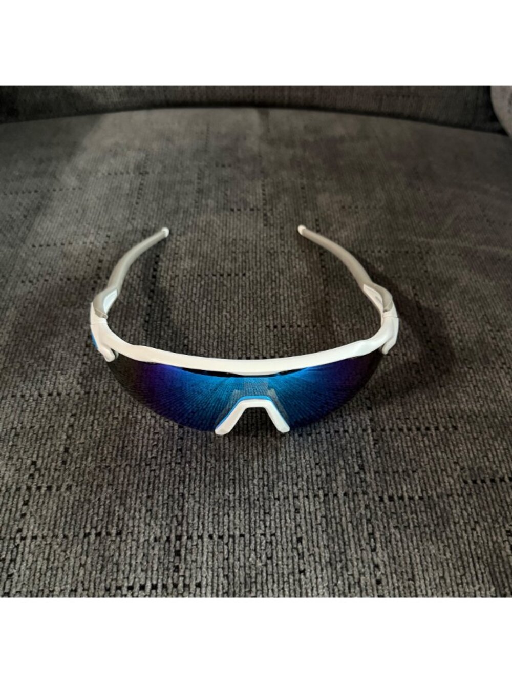 Oakley Radar EV PRIZM Polarized Blue OO9208 White-Gray Frame - Picture 5 of 10